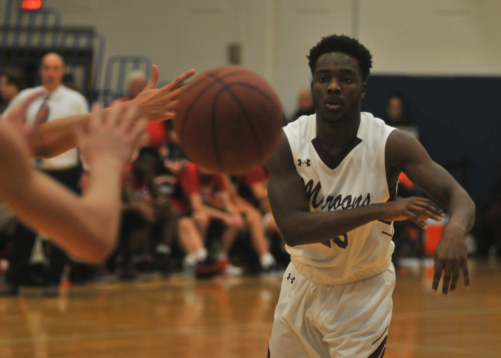 Auburn boys basketball - Bowman